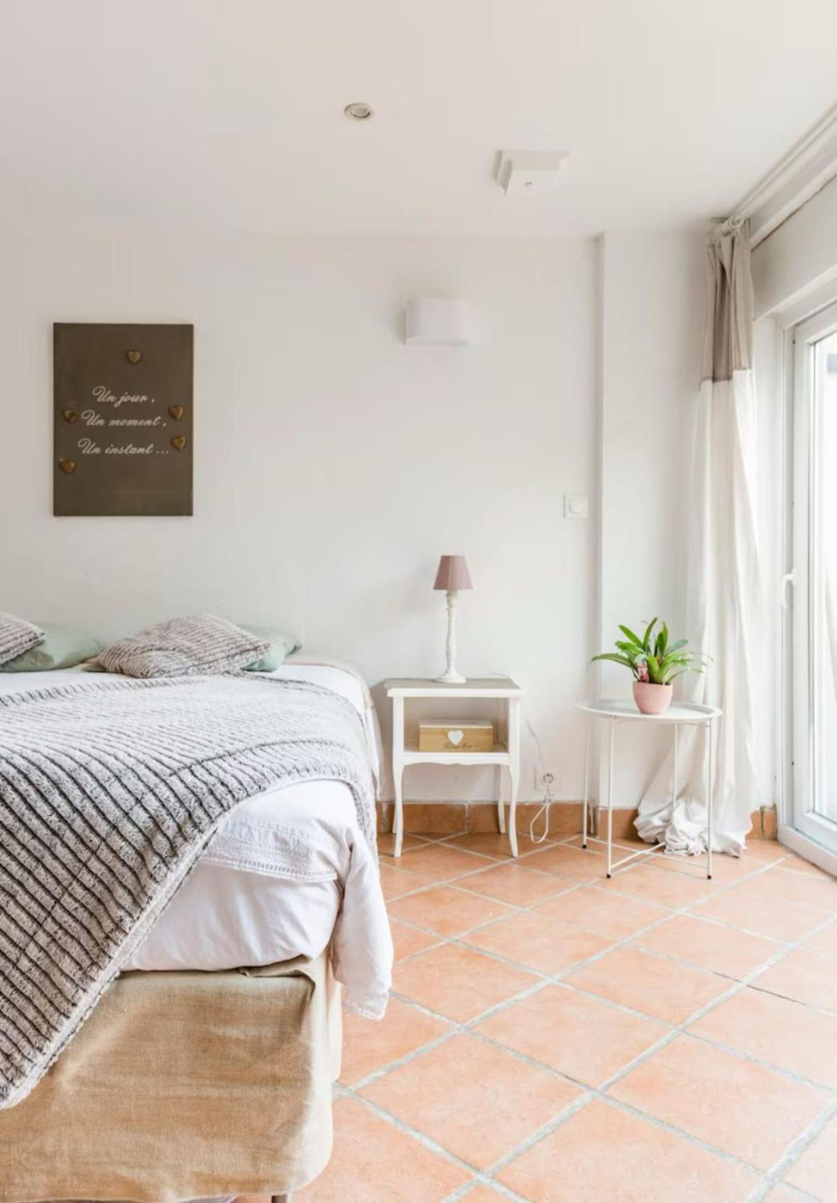 Escapade Pres De Lille - Appartement Charmant Avec Terrasse Et Parking Privee 몽장바뢸 외부 사진