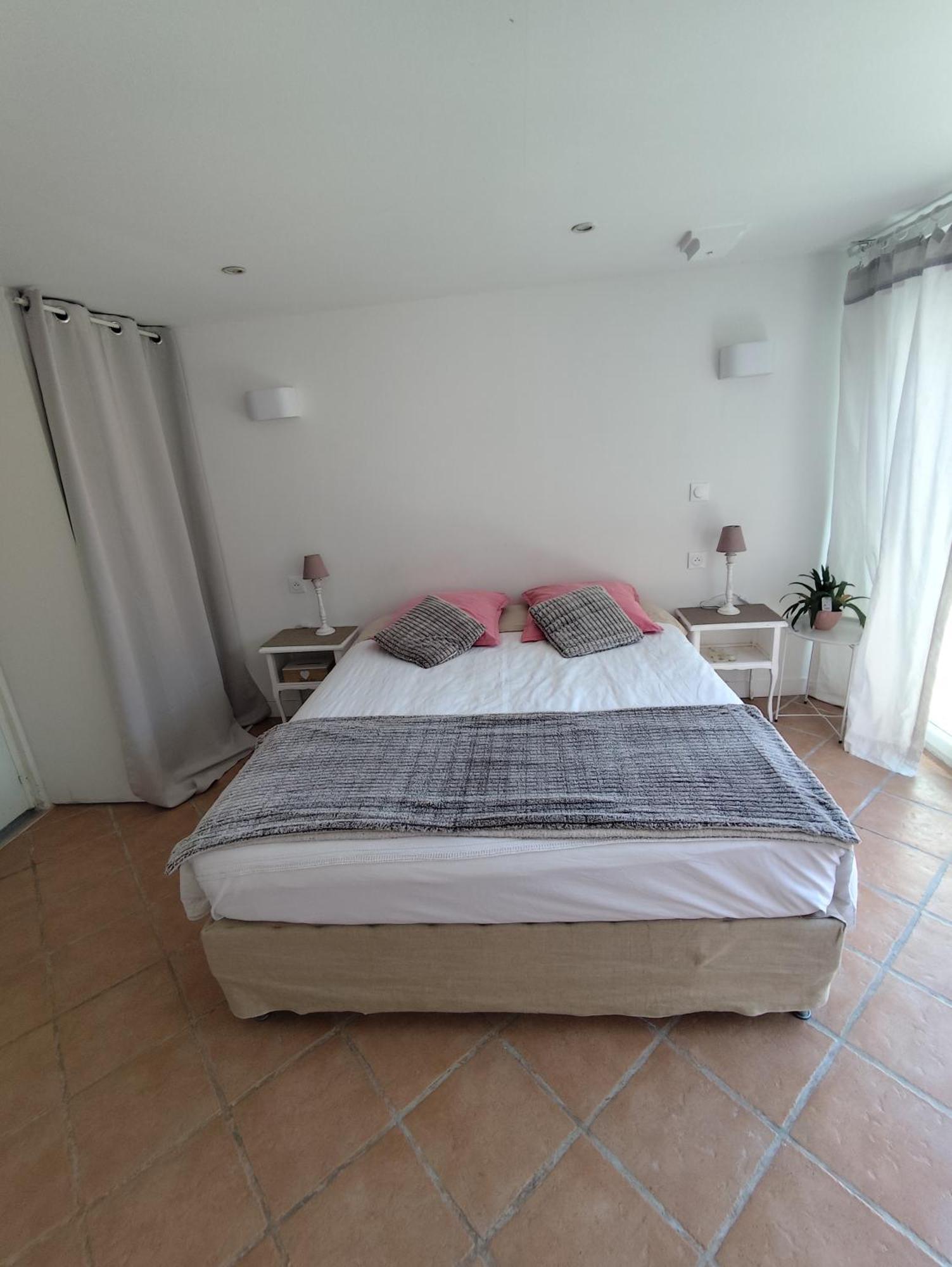 Escapade Pres De Lille - Appartement Charmant Avec Terrasse Et Parking Privee 몽장바뢸 외부 사진